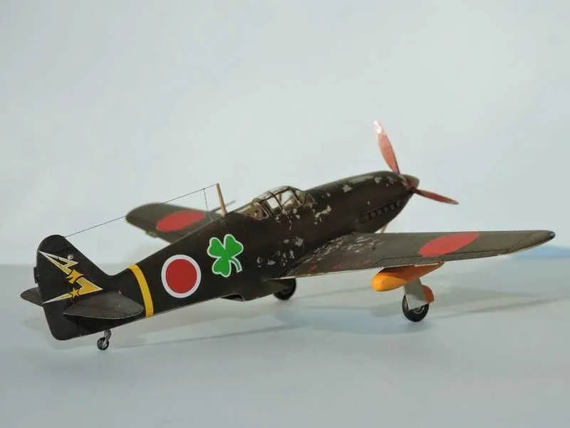 Сборная модель самолета Ki-61 Хиен (Hasegawa. 1/48) 3