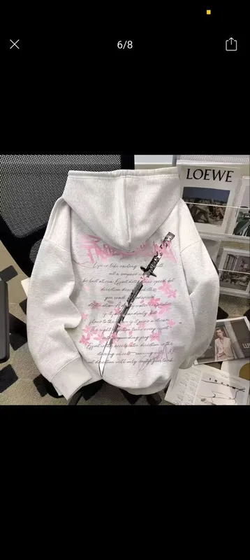 Hoodie chiroyli va zamonaviy