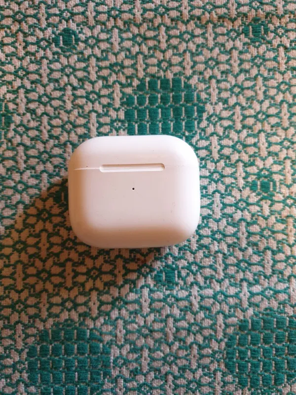 airpods pro sotiladi karopkasi yoq urunmagan — фото 1