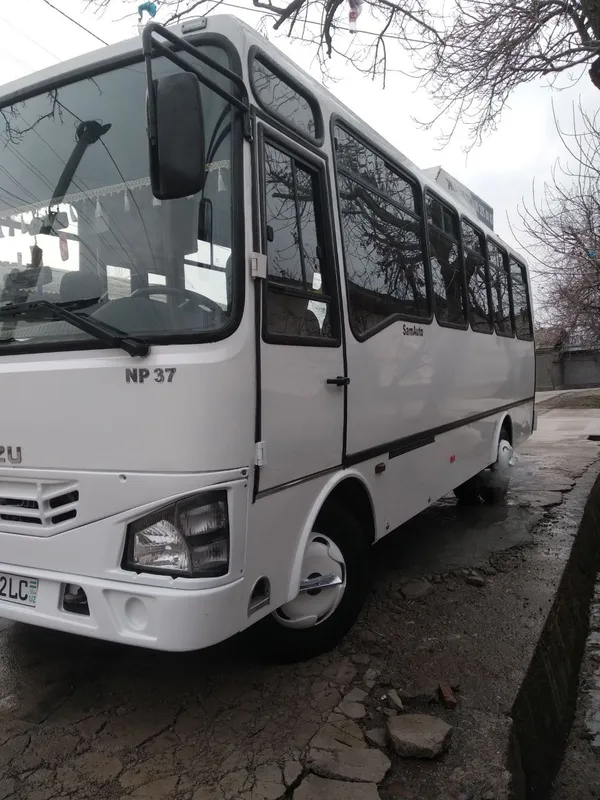 Isuzu np 37, 2013 yil 14500