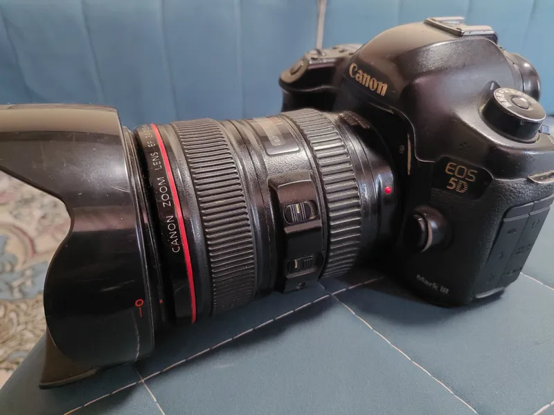 Фотоаппарат Mark 3 (профессиональный) 1 Фотоаппарат Mark 3 (профессиональный) 1