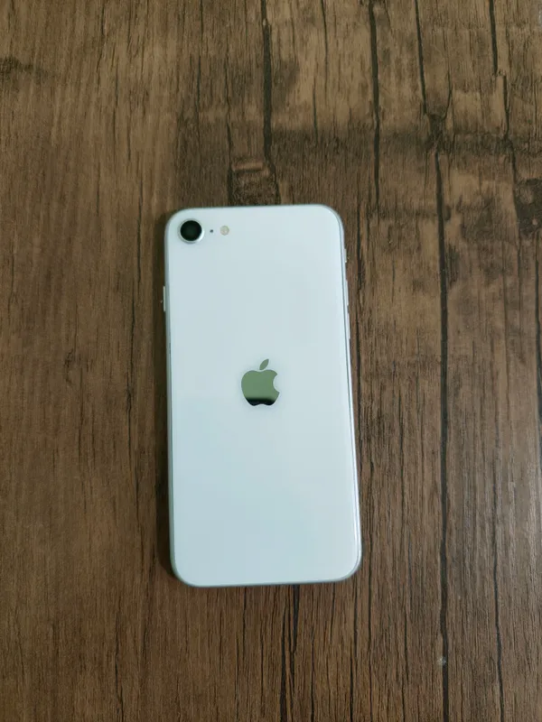 IPHONE SE 128GB (2020) 2 IPHONE SE 128GB (2020) 2