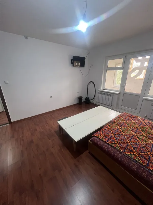 Ijara! Karvonda katta bir xonali kvartira. 4