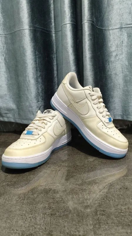 Оригинальные Nike Air Force 1 — фото 5