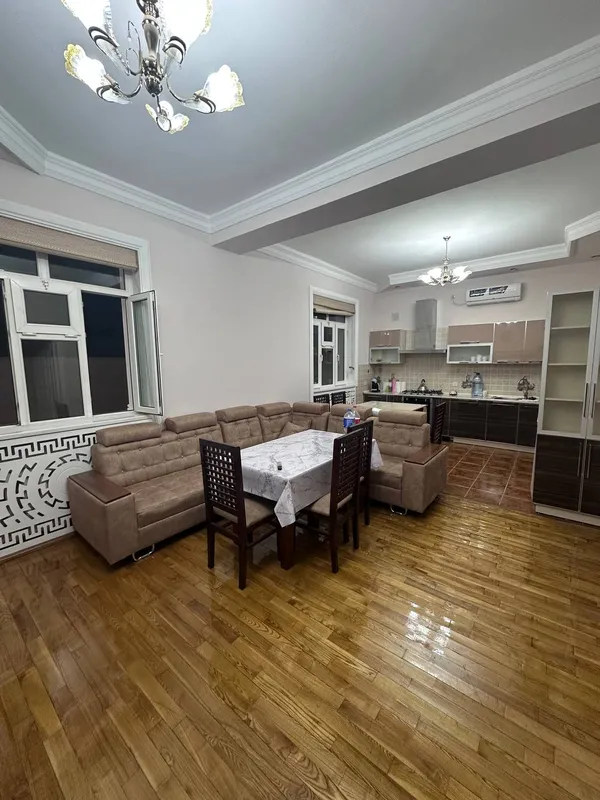 Nikitinadagi hovli 3