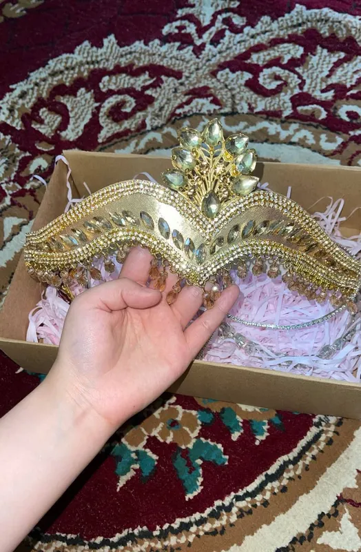diadema nabor zakaz asosida 4 diadema narx210.000