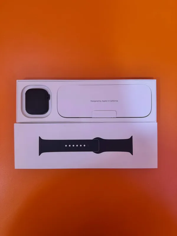 Apple Watch Series 11 42 мм 2 Apple Watch Series 11 42 мм 2