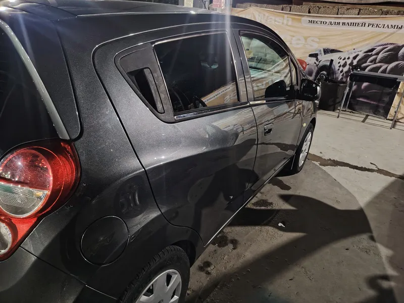 Chevrolet Spark srochna sotiladi 3