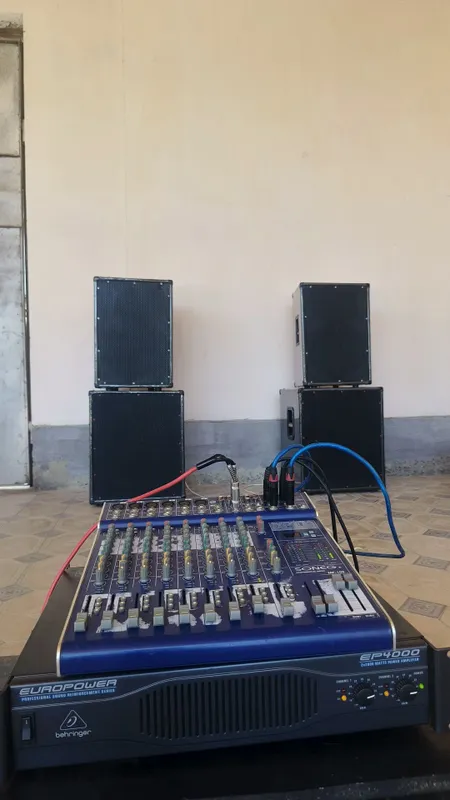 SD18-800watt, MB76+51 DRIVER, BEHRINGER 4000