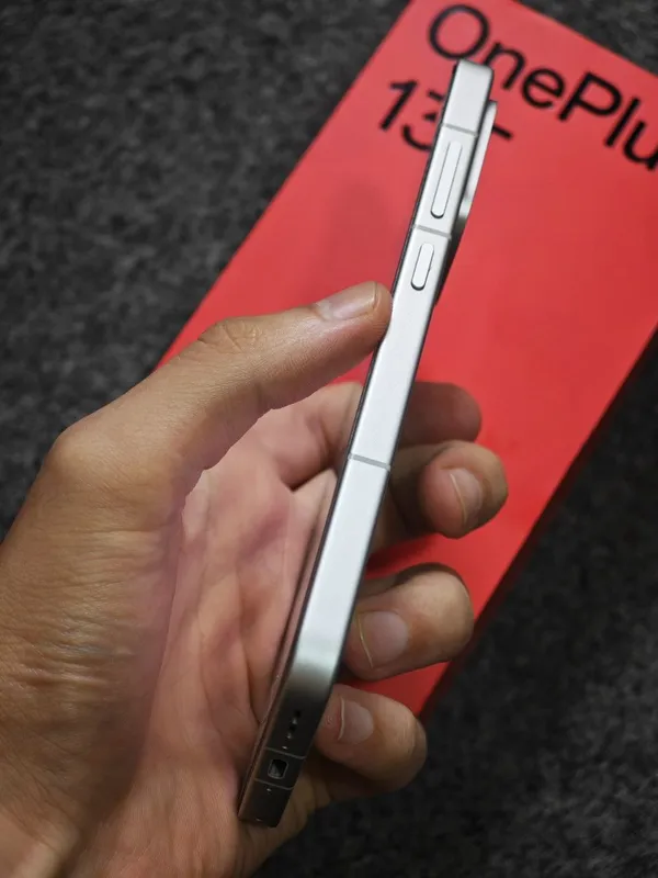 Oneplus 13t 12 256 yangidek 2 Oneplus 13t 12 256 yangidek 2