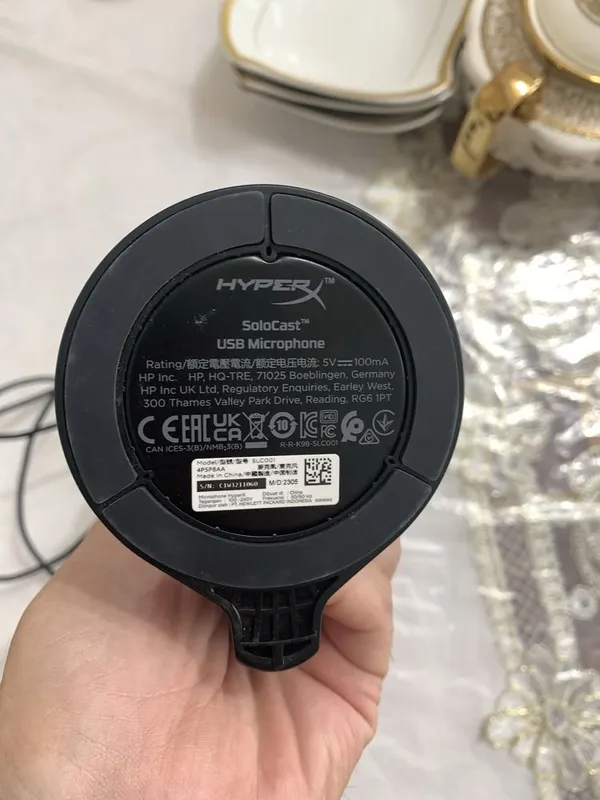 Срочно продаю микрафон Hyperx solocast 3 Срочно продаю микрафон Hyperx solocast 3