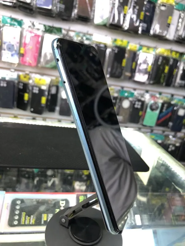 Realme c11 3/32GB 4 Realme c11 3/32GB 4