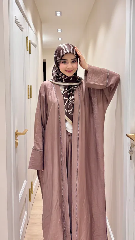 Abaya troyka 1 Abaya troyka 1