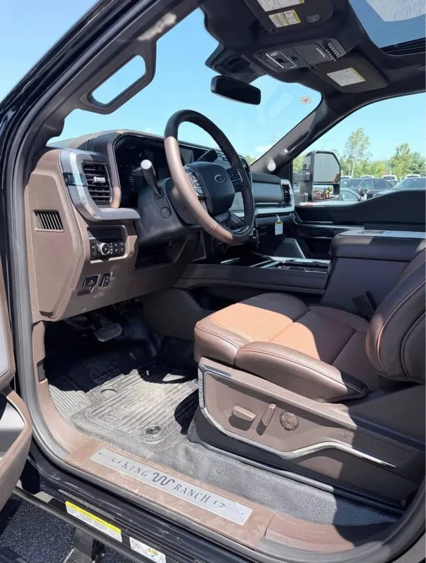 Ford F-450 King Ranch 2026 5 Ford F-450 King Ranch 2026 5