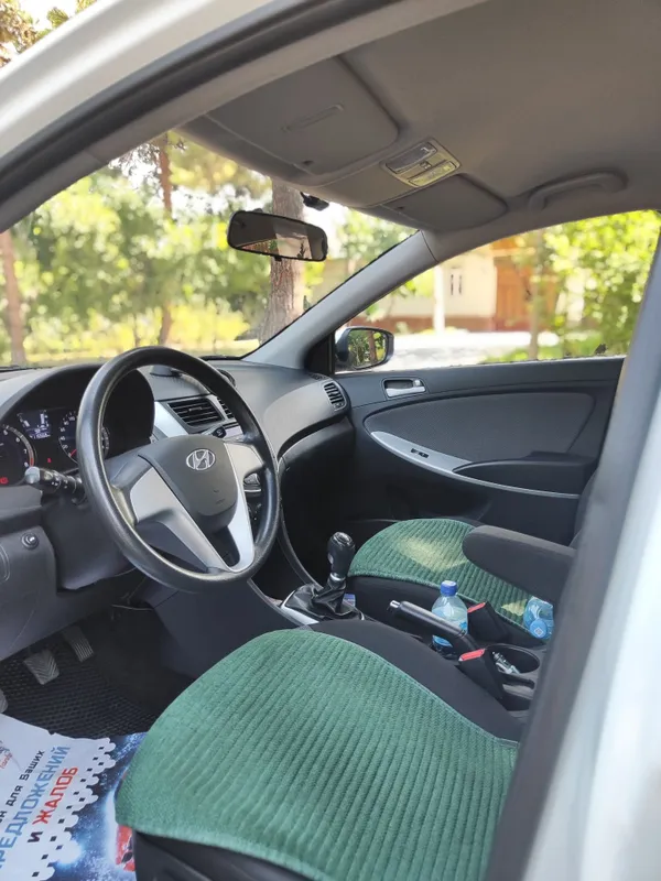 Hyundai Accent MT 5 Hyundai Accent MT 5