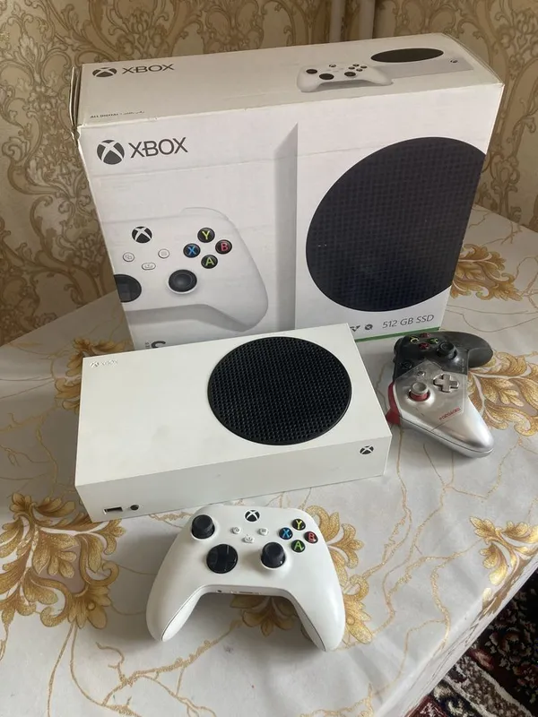 Xbox Series S 512gb SSD+2 ta gamepad+200 ta uyin — фото 1