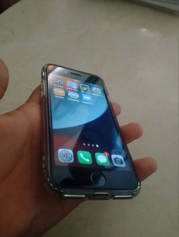 iPhone 7 1 iPhone 7 1