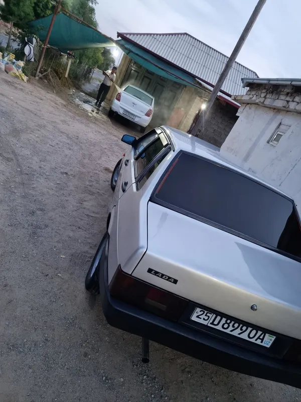 Vaz 21099. Sotiladi 3 Vaz 21099. Sotiladi 3