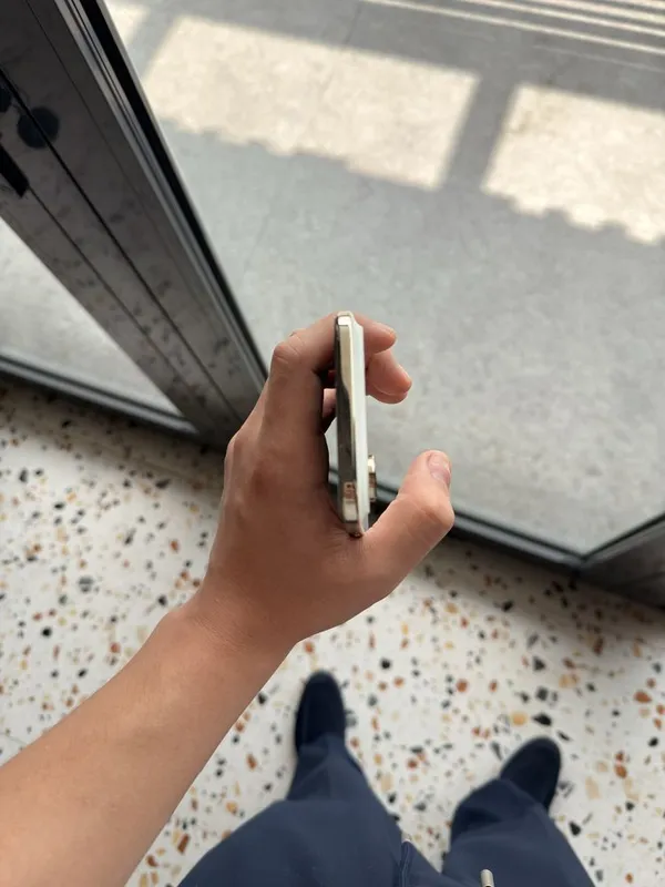 Iphone 17 Air region LLA ideal 100% 3 Iphone 17 Air region LLA ideal 100% 3