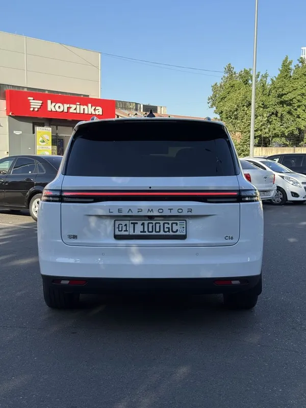 Leapmotor C16 EV 4 Leapmotor C16 EV 4