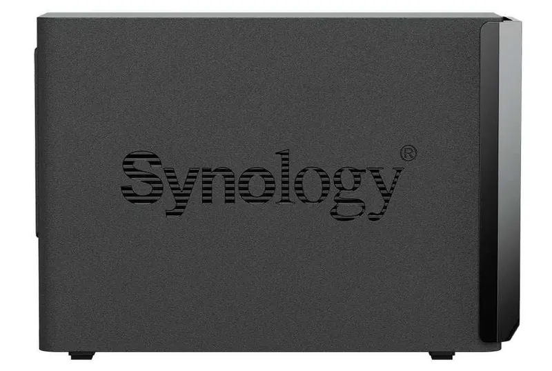 }Сетевое хранилище NAS Synology DS225+ 6 }Сетевое хранилище NAS Synology DS225+ 6