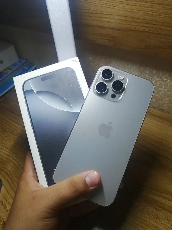 Iphone 16 pro max 256gb 1 Iphone 16 pro max 256gb 1