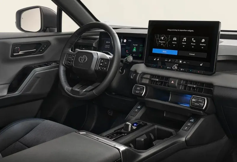 Toyota RAV4 2.0L Hybrid 2026 года выпуска доставка 7 дней Цвет кузо — фото 6