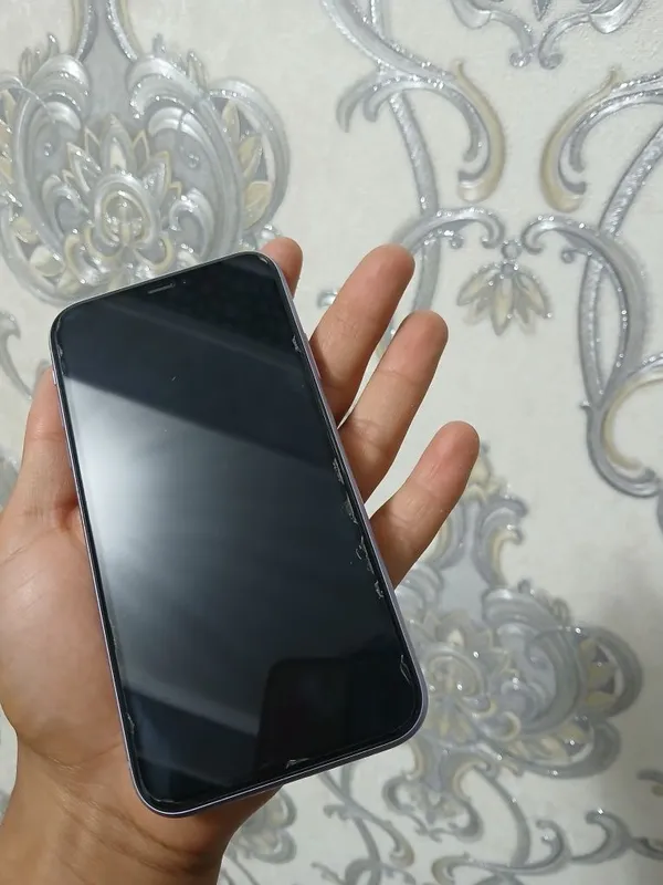 iPhone 11 128 gb 71% yomkos holati ideal — фото 5