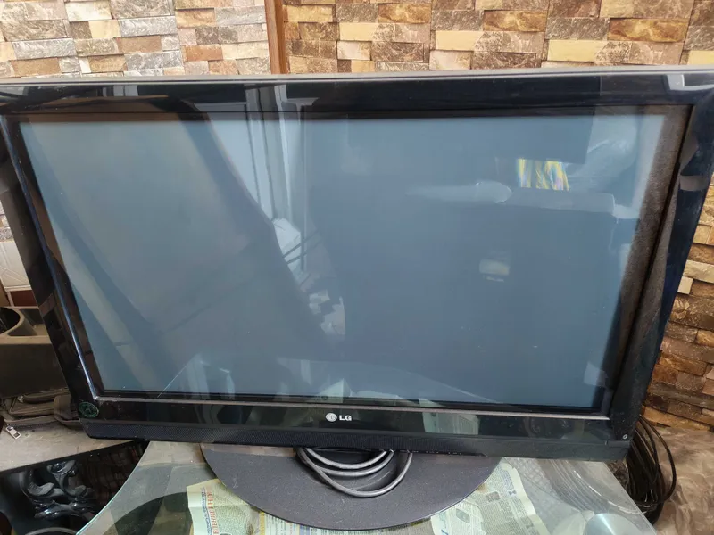 Телевизор LG 32 диагональ 1 Телевизор LG 32 диагональ 1