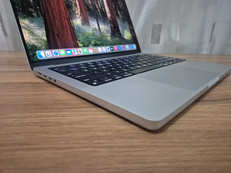 MacBook Pro 2023 M2 Pro — фото 3