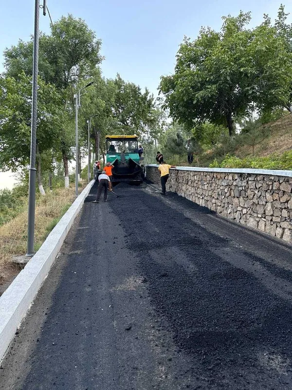 Asfalt yotqizish va bordyur o‘rnatish xizmati — фото 1