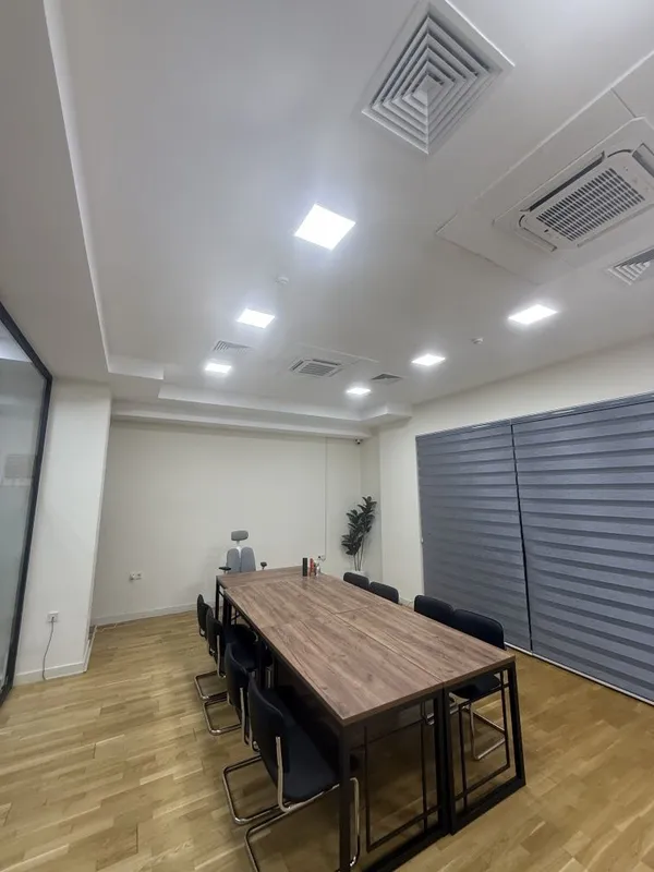 Meeting room - Почасовая аренда переговорной, 34.5 м^2, метро Ойбек — фото 3