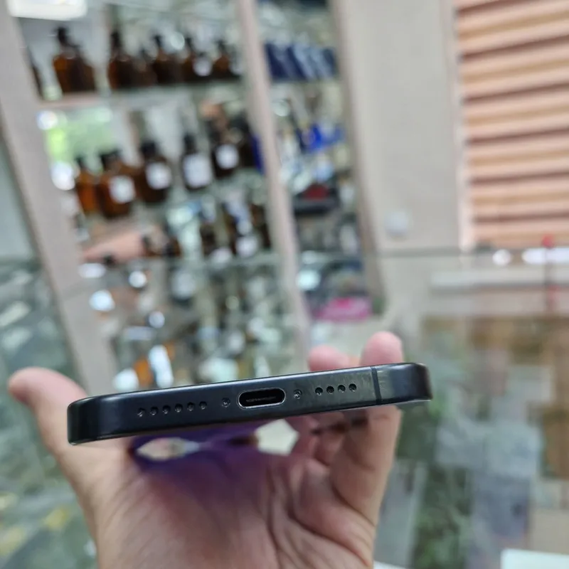 iPhone 15 Pro Max 4 iPhone 15 Pro Max 4