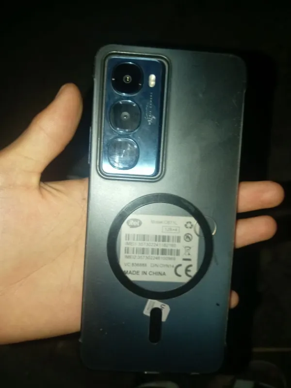 Продаю телефон itel city 100 1 Продаю телефон itel city 100 1