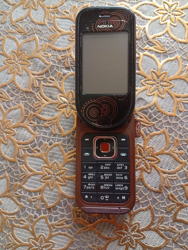 телефон nokia 7373