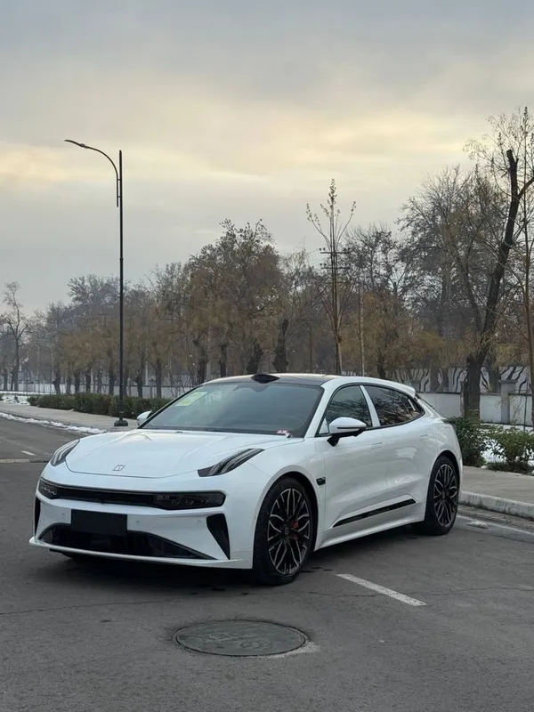 Zeekr 001 you sport 2025