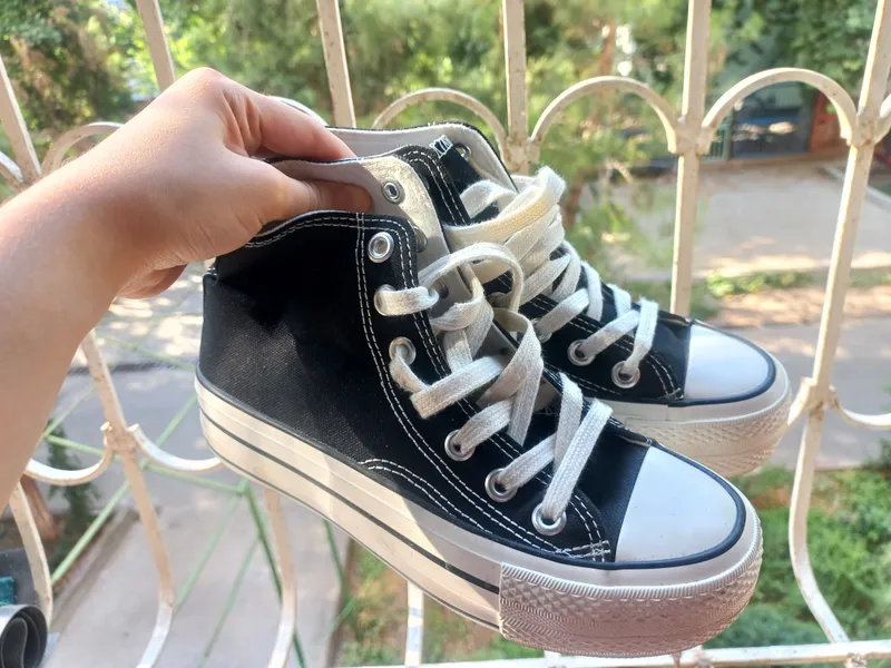 Converse ketalari 36-razmer