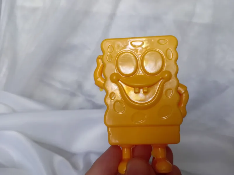 2 игрушки SpongeBob + брелок в подарок 2 2 игрушки SpongeBob + брелок в подарок 2