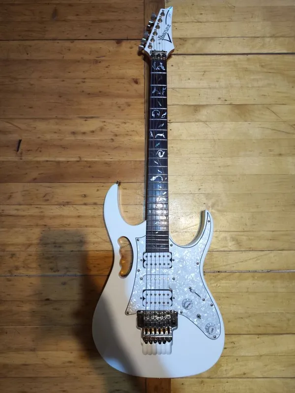 Гитара Ibanez Jem 1 Гитара Ibanez Jem 1