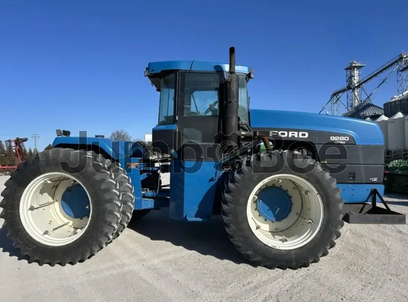 New Holland 9280 — Трактор, 1994 г. Б/У 4 New Holland 9280 — Трактор, 1994 г. Б/У 4