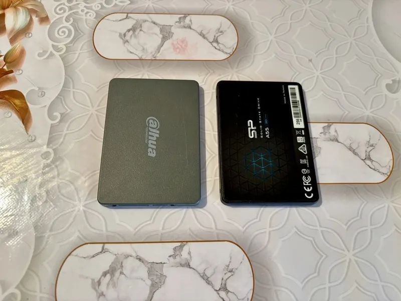 Продам SSD Kingston 480GB