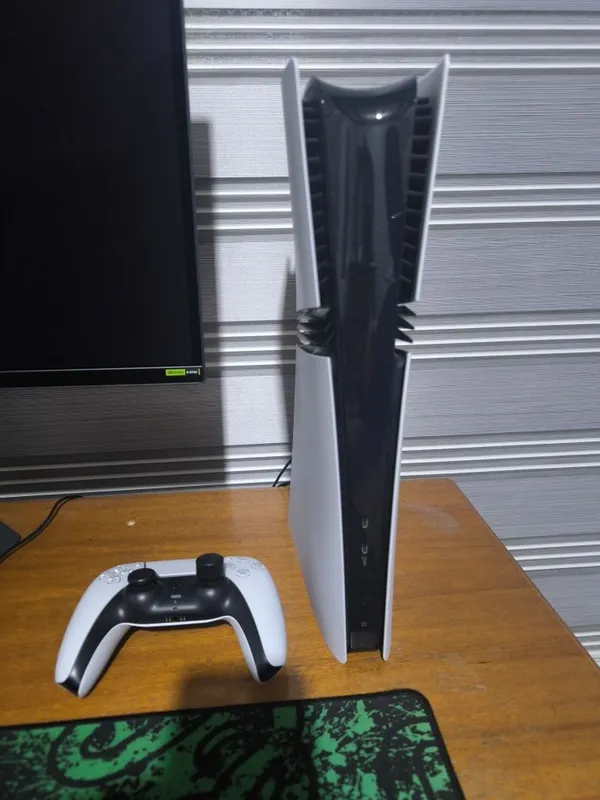 PS5 Pro 2TB * **Holati:** Ideal, xuddi yangidek. 2 PS5 Pro 2TB * **Holati:** Ideal, xuddi yangidek. 2
