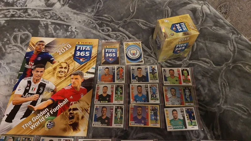 FIFA 2019 Panini (полная, новая коллекция) + Альбом новый+бокс (новый) — фото 3