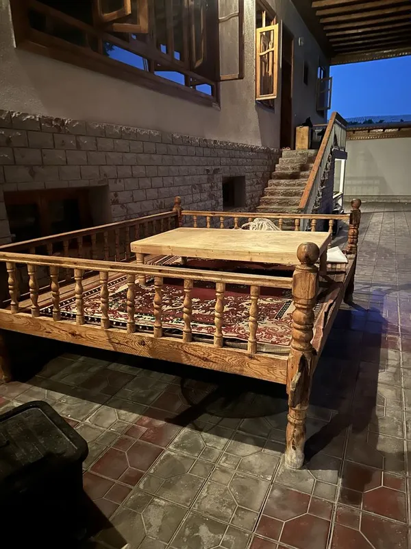 Продам топчан, скомейка со столом 2