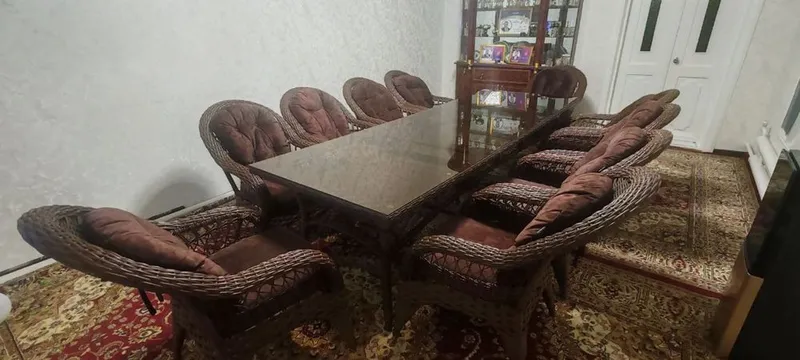 Просторный, стильный и удобный комплект мебели для вашего дома — фото 1