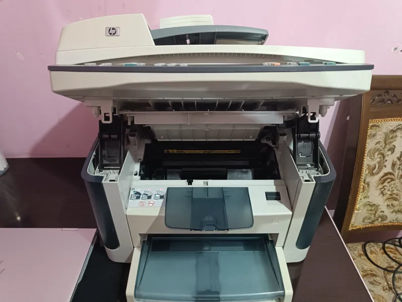 HP LaserJet M1522nf — Printer, skaner, kopir, faks — фото 4