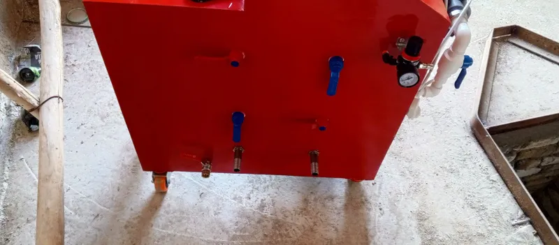 Radiator va pechkalarni tozalaydigan oporat satiladi 5