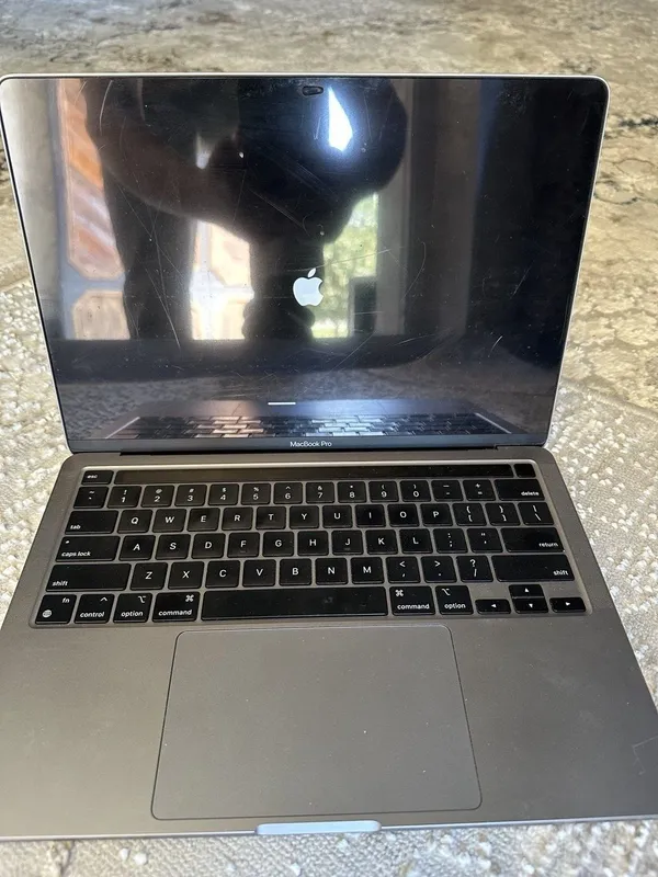 Продаётся MacBook M1, 512 ГБ, Core i7 1 Продаётся MacBook M1, 512 ГБ, Core i7 1