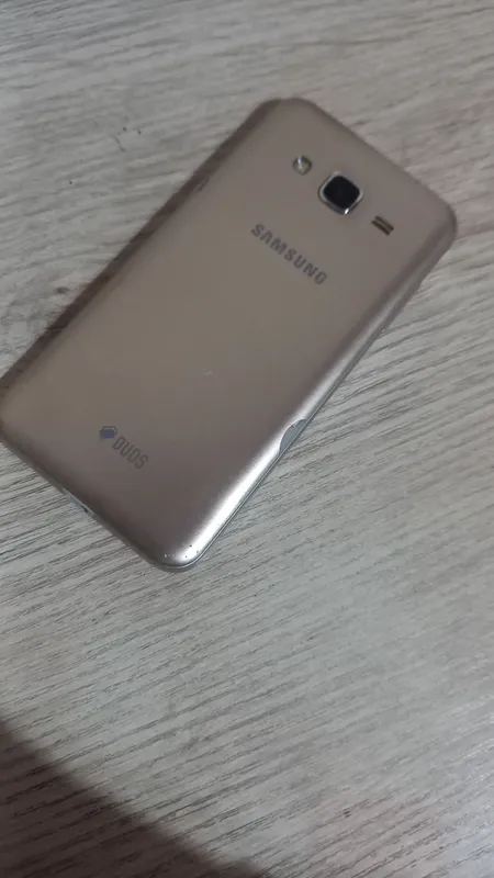 Samsung Galaxy J3 6 — фото 3