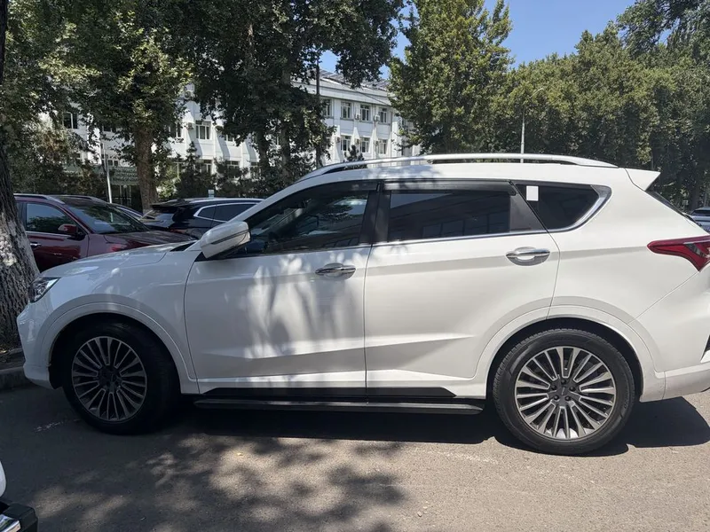 Jetour x70 2023 йил 4 Jetour x70 2023 йил 4
